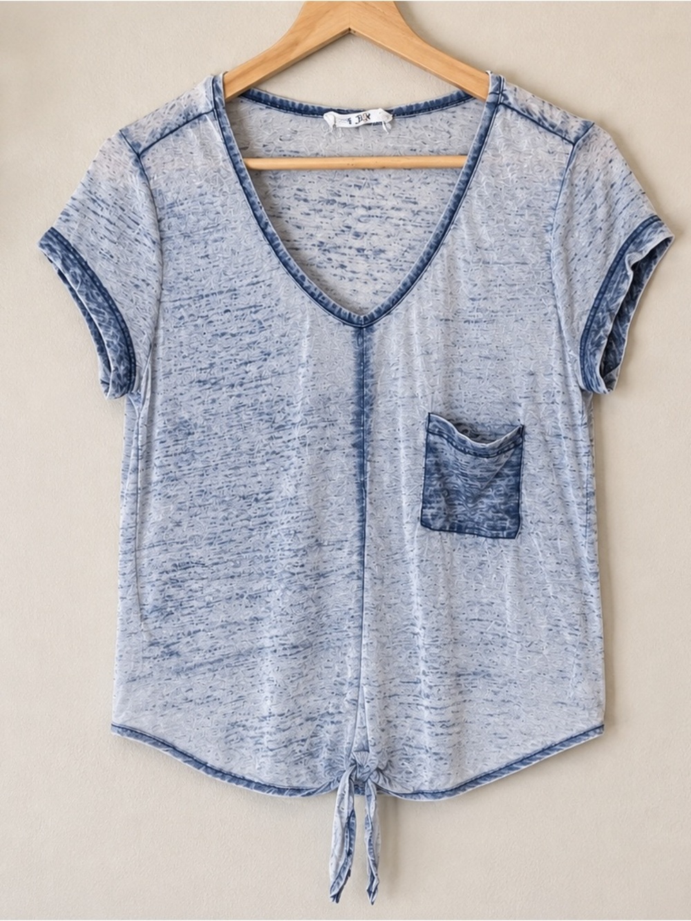 Jack by BB Dakota Acid Wash Tie Front Pocket Tee Blue Gray
